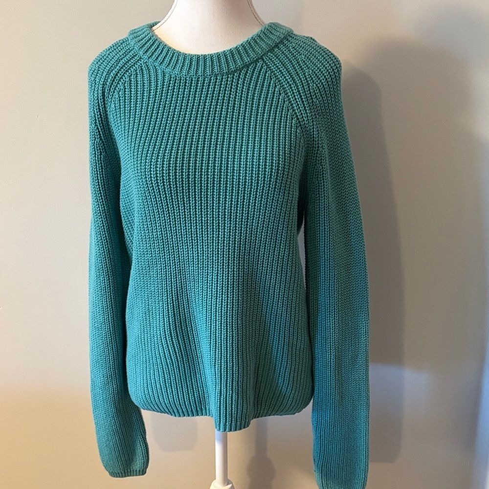 NWOT 525 Women's 100% Cotton Teal Sweater. Size Medium